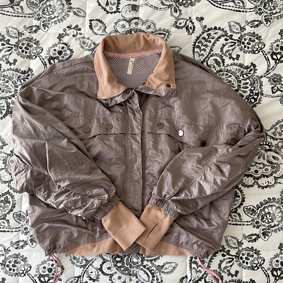 NWOT Free People Movement Light Jacket Size Small - Picture 2 of 11